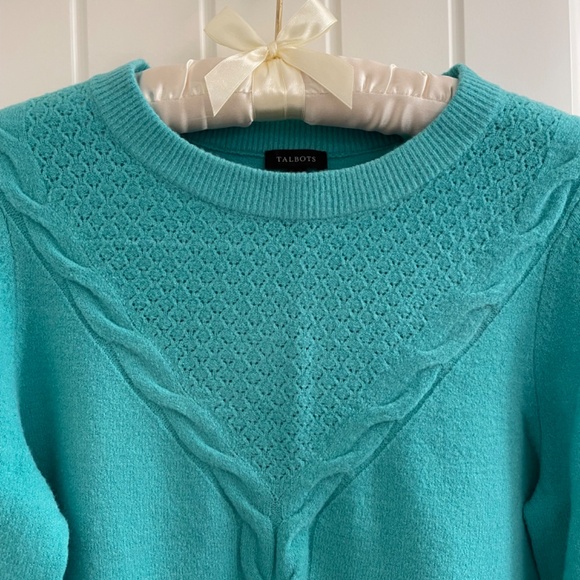 Talbots Cable/Pointelle Long Sleeved Sweater Size M - Picture 3 of 11